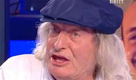 J'avais pas un franc, je venais d'être révoqué de. Le Marseillais René Malleville quitte l'émission TPMP