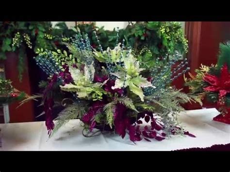 Our christmas shop is closed this year, but we're busy preparing for the next festive season. Artificial Christmas Flower Arrangements : Decorating for ...