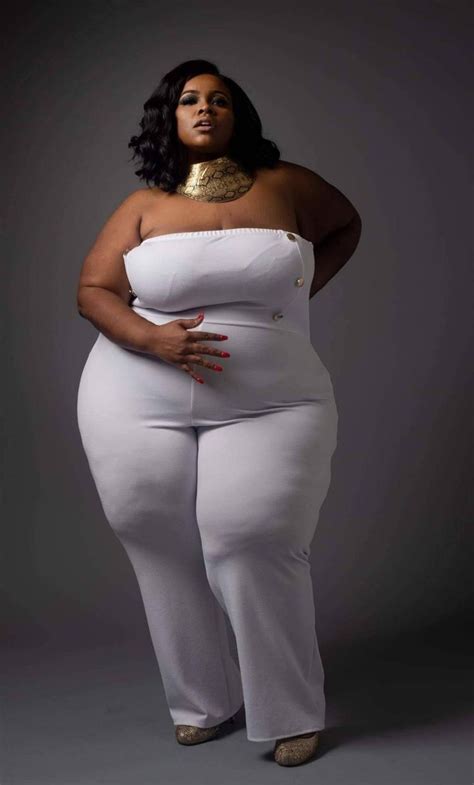 Pin By Tracy Turner On Copious Beauty Big Women Fashion Curvy Outfits Plus Size Girls