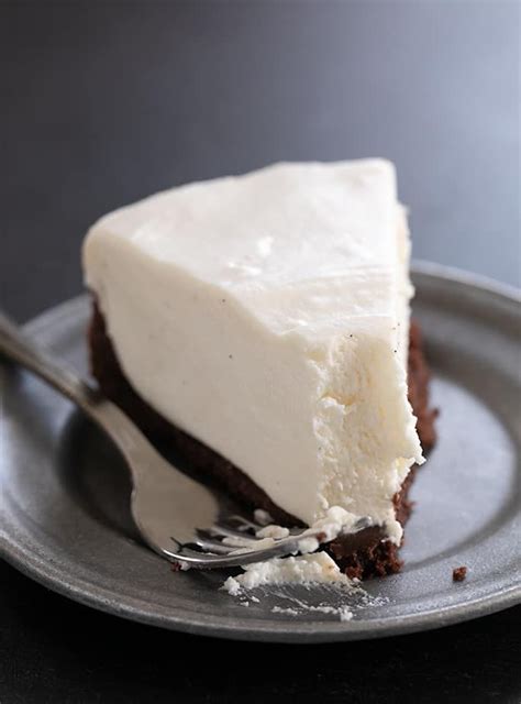 For The Creamiest No Bake Cheesecake Combine Homemade Marshmallows With Cream Cheese