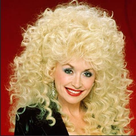 Dolly Parton Hairstyles 39 Photos For Your Inspiration