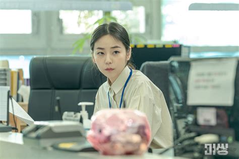 Ahn So Hee Jalani Kehidupan Ganda Menjadi Pns Dan Hacker Dalam Drama