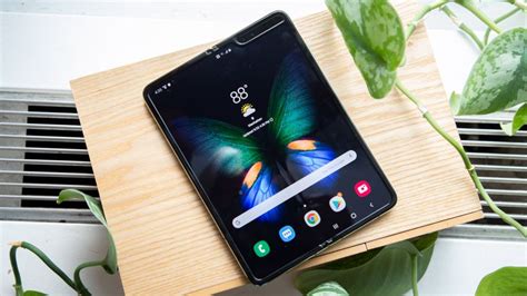 The first iteration of the samsung galaxy fold android smartphone sports a retail price of $1980. What is Galaxy Fold 2/Flip? Price, Specs, Design, Leaks ...