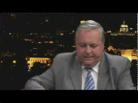 Vláda schválila návrh na podporu podnikatelů, kteří kvůli uzavření školy, nebo jiného zařízení nemohou plnohodnotně podnikat a pečují o dítě do 10 let či hendikepovaného blízkého. Robert Szurman, Ministerstvo průmyslu a obchodu ČR - YouTube