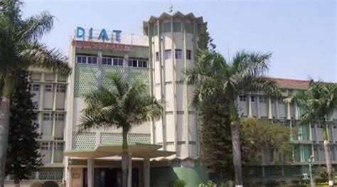 Diat To Research Develop Robotics Platforms For Armed Forces Pune