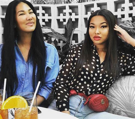 Kimora Lee Simmons Daughter Aoki Brags About Her Wealth