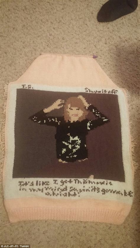 Taylor Swift Superfan Reveals She Spent Eight Months Knitting Tribute
