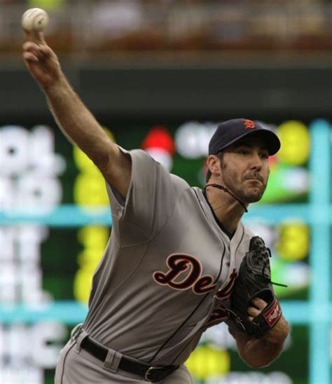 Tigers Justin Verlander Earns 20th Victory In 6 4 Win Over Twins