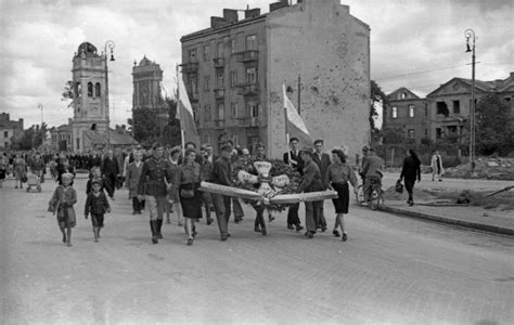 The Warsaw Uprising A Fight For Remembrance During World War Ii