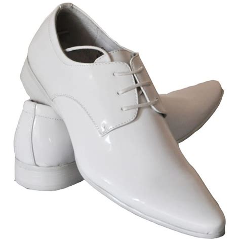 Découvrez un grand choix de chaussures de ville et de sport pour hommes notamment nos chaussures bateau, nos chaussures de marche, running ou encore nos chaussures de randonnée. Chaussure homme blanche Homme... Blanc Blanc - Achat ...