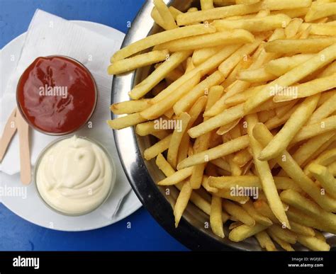 French Fries With Mayonnaise Hi Res Stock Photography And Images Alamy