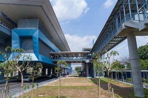 Jei keliaujate į taman mutiara mrt station ir reikalingas viešbutis, yra keli taman mutiara mrt station viešbučiai, kuriuose galite apsistoti. Pictures of Taman Mutiara MRT Station during construction ...