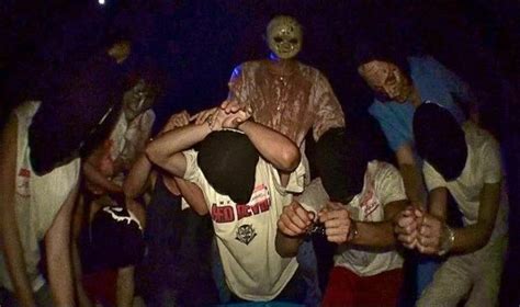 Apr 16, 2020 · namun yang perlu diketahui semua kesan dan pesan itu saya terima dengan senang hati. Muka Seram Hantu : Suara Hantu Paling Seram Wahyu Mistery ...