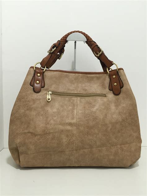 A bolsa precisa de constante atenção. Frete Gratis Bolsa Feminina Grande De Ombro Tipo Saco - R ...
