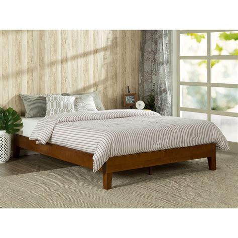 This wooden bed is perfect for you to place in different areas such i bought the king size and put it together myself in about 20 minutes! King size Modern Low Profile Solid Wood Platform Bed Frame ...
