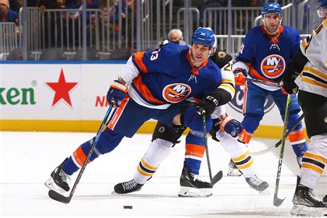 New York Islanders Visit Boston Bruins Bright And Early In The