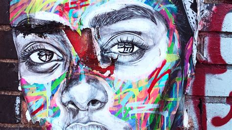 Download Wallpaper 2048x1152 Graffiti Face Portrait Wall Street Art