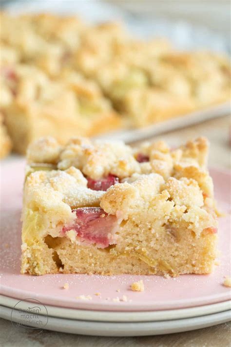 Rhabarberkuchen mit Streusel