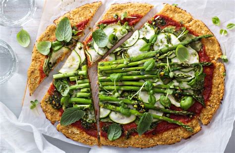 Trader Joes Cauliflower Pizza Crust Is Here To Make Your No Carb