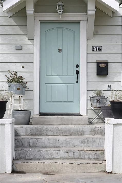 The Best Paint Colors To Upgrade Your Front Door Exte