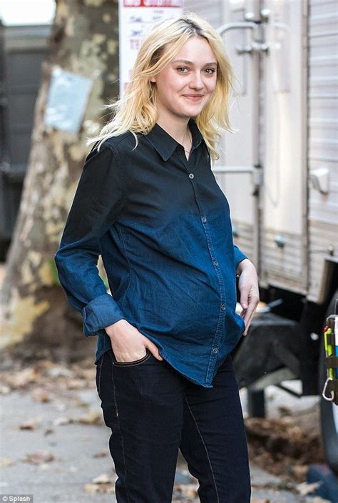 Pin On Dakota Fanning Set Fanny