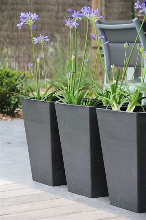 43 astonishing diy tall pots planters ideas for modern garden tall outdoor planters diy