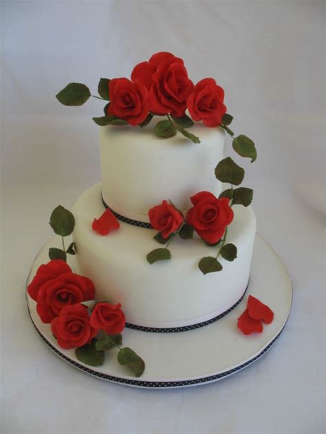 Red Gumpaste Roses Strawberry Roll Cake Rose Cake Cake Design