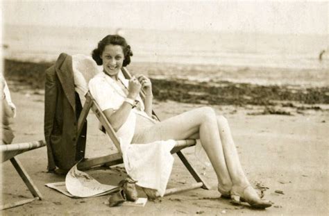 leggy ladies 41 found snapshots of attractive women from the 1930s and 1950s ~ vintage everyday