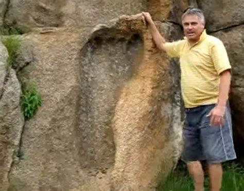 The Giant Footprint Of Pingyan Giant Made Or Man Made Ancient Origins
