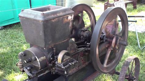 Antique Gasoline Engines Running In High Def Youtube