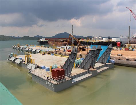 Floating Platform at Semakau Landfill for National Environment Agency ...