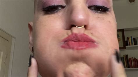 Blowing Up Cheeks And Saying Puffy Emprexkala Clips4sale