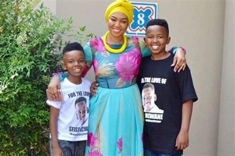 Ayanda ncwane has been accused of bleaching after a tweep shared an old picture of the star. 5 Heart Melting Pictures Of Ayanda Ncwane And Her Sons ...