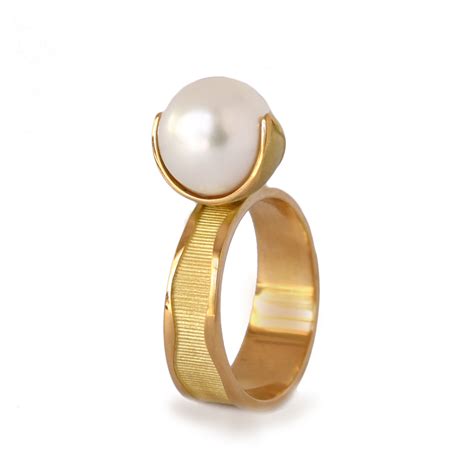 South Sea Pearl Wave Ring 18k Yellow Gold Contemporary Engagement
