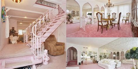 This 1970s Time Capsule Home Is For Sale And Almost Every Room Is Pink