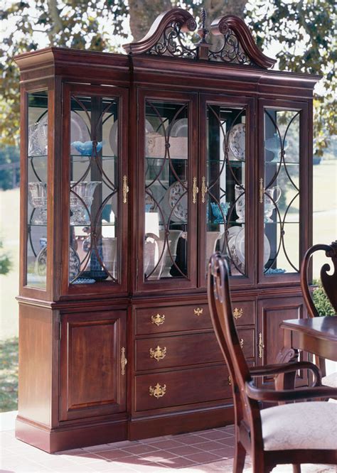 Последние твиты от the cabinet house (@rock3ts). Kincaid Carriage House Solid Wood Breakfront China Cabinet ...