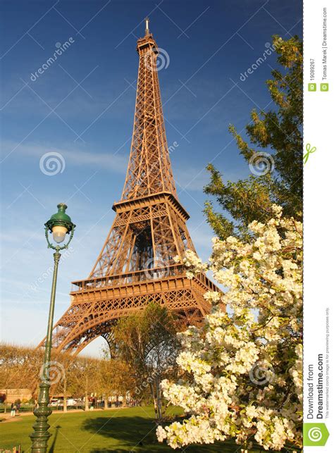 Tour Eiffel Au Printemps Paris France Photographie Stock