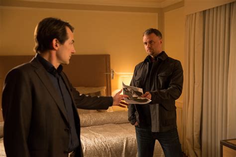 Bei der suche nach der jungen frau stößt das team der vermisstenstelle auf immer neue ungereimtheiten. Letzte Spur Berlin S04E12: Gefrierpunkt - fernsehserien.de