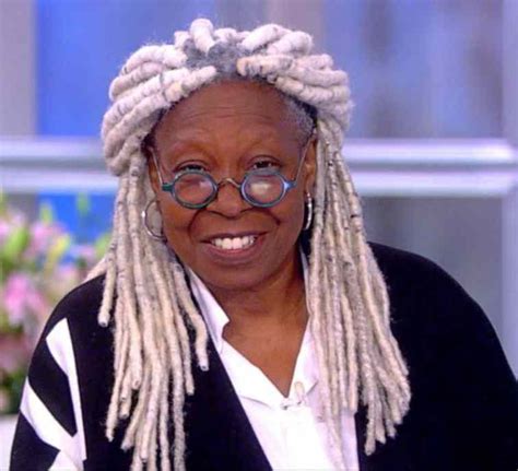 Best Whoopi Goldberg Hairstyles And Hairdos To Copy New Natural Hairstyles