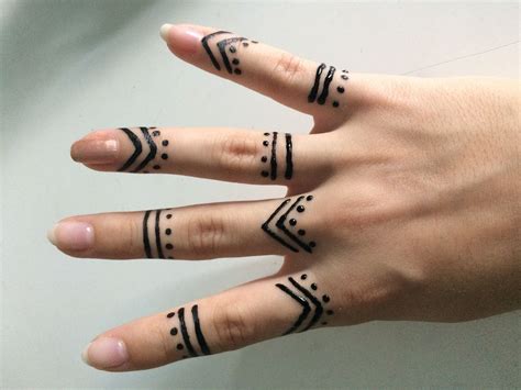 Black Henna Henna Tattoo Designs Hand Henna Tattoo Designs Simple