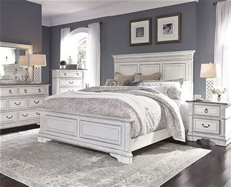 30 Best Bedding For White Furniture