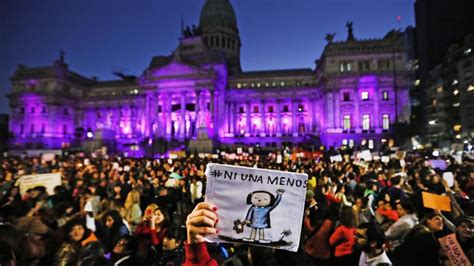 27 powerful images of women protesting against femicide in latin america. Argentina: The "Ni Una Menos" Movement And Empowered Women ...
