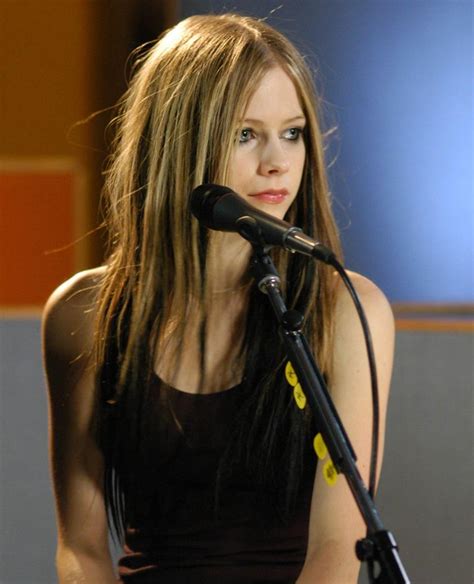 Avril Lavigne Pics On Twitter Avril Lavigne Aol Sessions 2004 💖