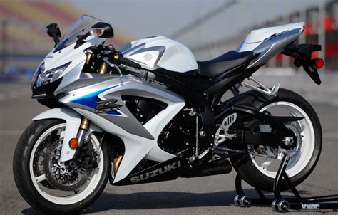 Suzuki gsxr 1300 hayabusa 2008. 2012 Suzuki GSXR 600 Spy Shot - Really? - Motorcycle ...