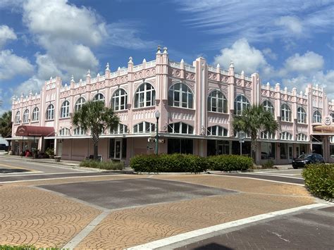 Arcadia, Florida, USA : r/AccidentalWesAnderson