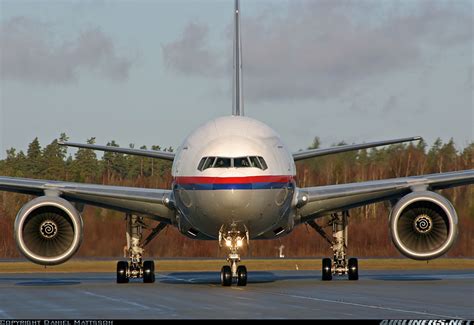 Boeing 777 2h6er Malaysia Airlines Aviation Photo 0961899