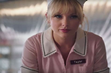 Taylor Swift Fails To Be A Good Waiter In New Capital One Commercial
