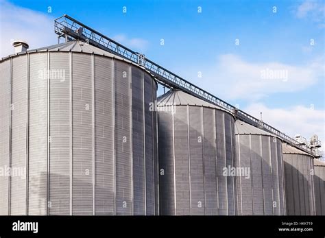 Agricultural Silos Building Exterior Storage And Drying Of Grains