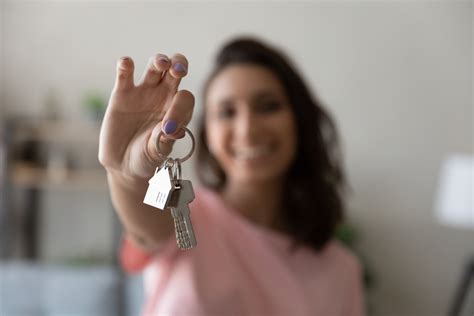 Single Women Make Up One Of The Largest Groups Of Homebuyers