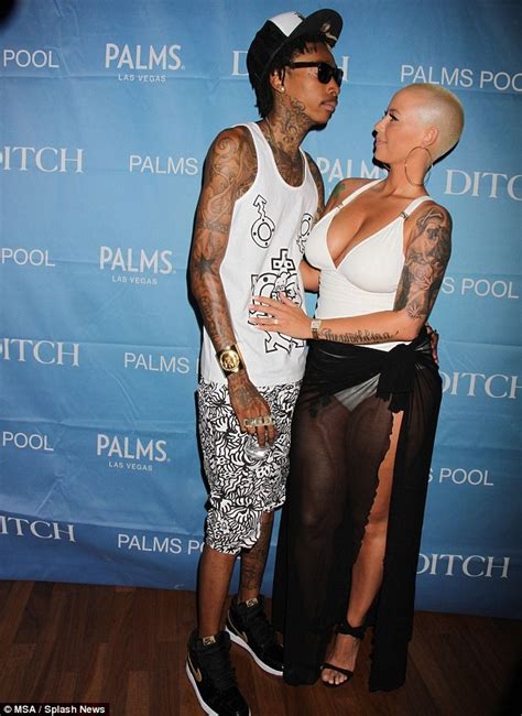 amber rose and wiz khalifa hit up a pool party in las vegas couples in love las vegas pool